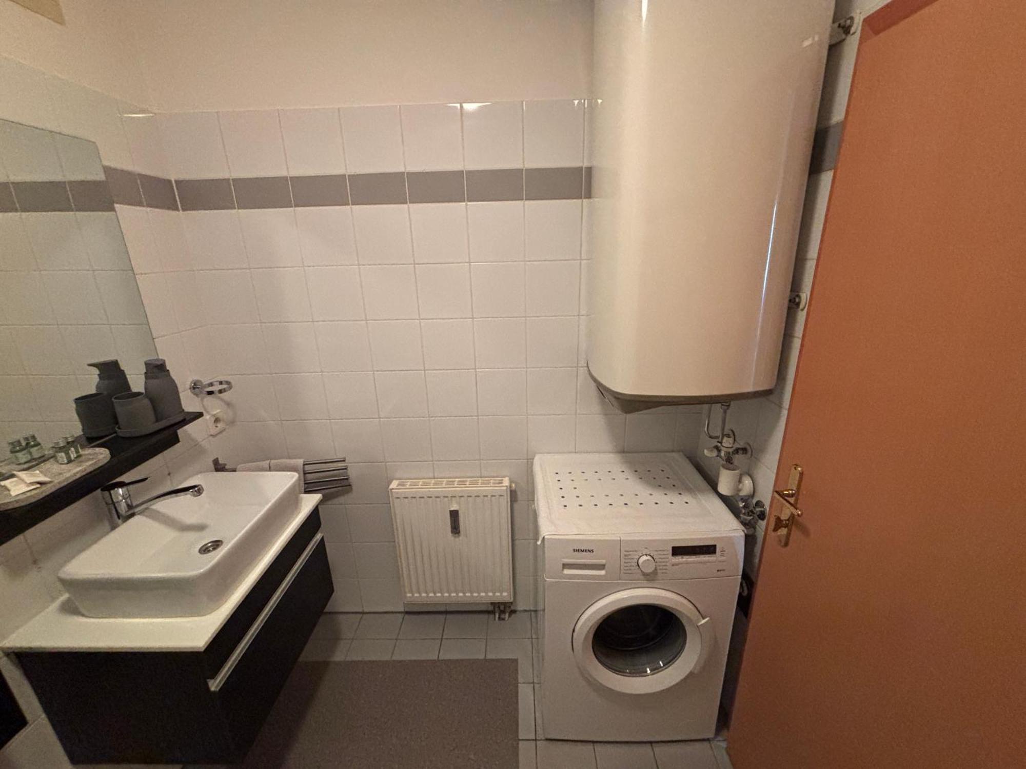 Apartment Klagenfurt Center With Free Parking - Ring41 Klagenfurt am Woerthersee Exterior photo